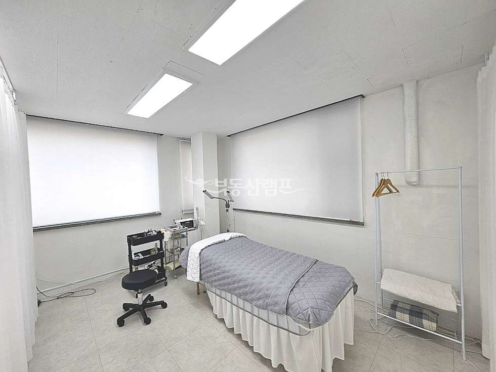 서울 강남구 역삼동 역삼동 화이트톤 깔끔한 인테리어 사무실 월세 매물번호 10712 사진 5