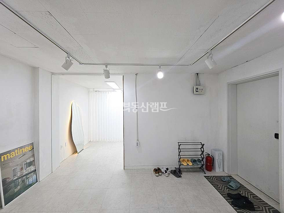 서울 강남구 역삼동 역삼동 화이트톤 깔끔한 인테리어 사무실 월세 매물번호 10712 사진 7