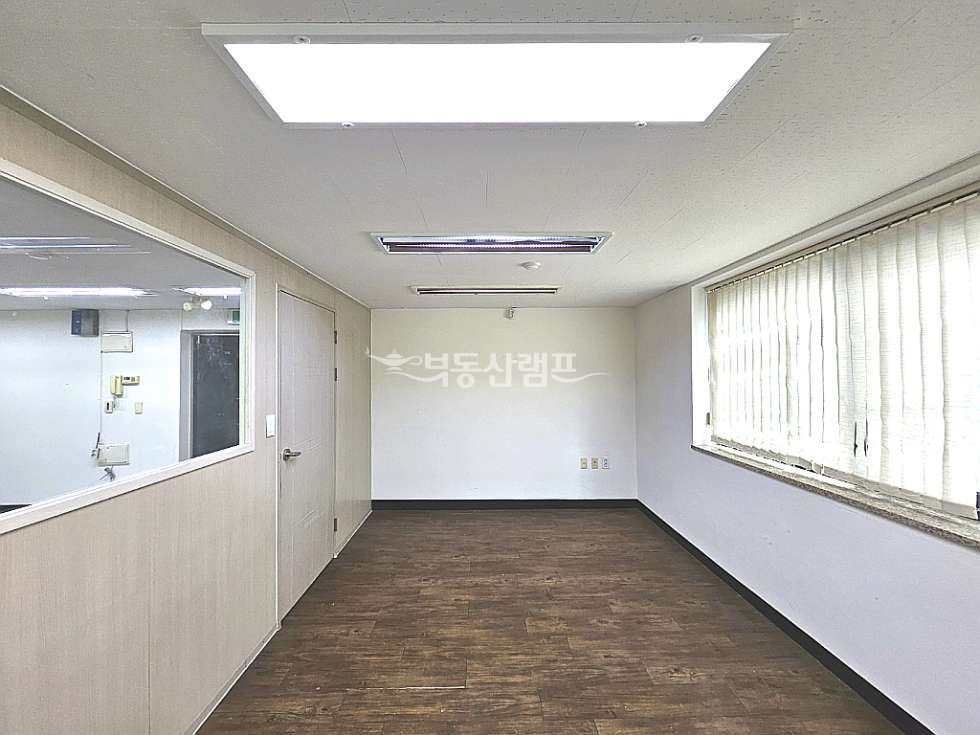 서울 강남구 역삼동 역삼역 역세권 가성비 최고 사무실 월세 매물번호 10744 사진 2