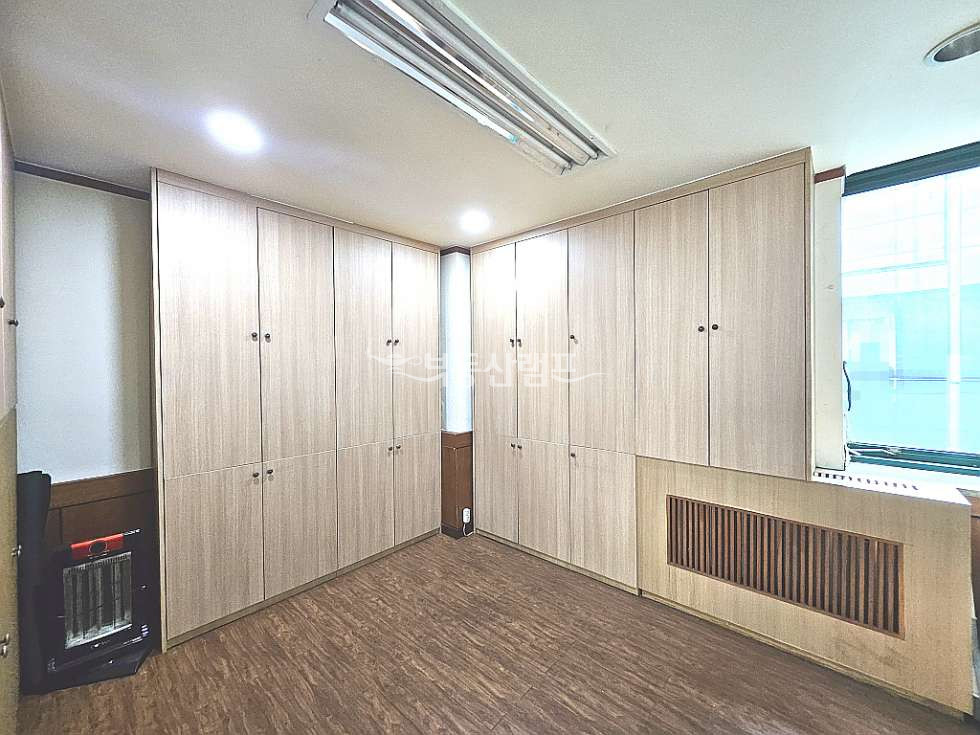 서울 강남구 역삼동 강남역 세무사 사무실 월세 매물번호 10950 사진 7