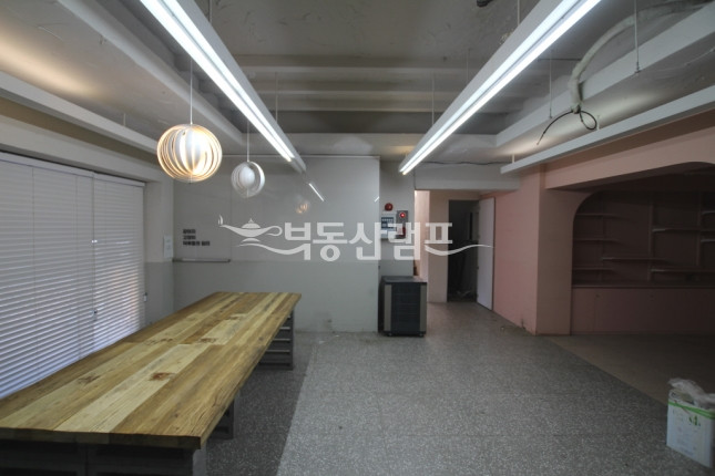 서울 강남구 역삼동 ★ 주택형 단독 사옥 사무실 ★ 월세 매물번호 11408 사진 4