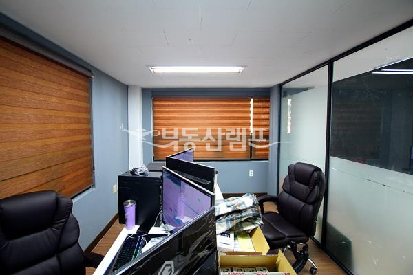 서울 강남구 논현동 ★1룸 사무실 ★ 월세 매물번호 11425 사진 6