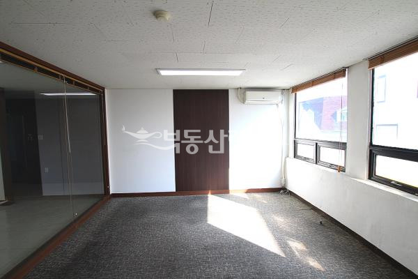 서울 서초구 양재동 화암빌딩동 ★ 2룸 사무실 ★ 월세 매물번호 11429 사진 6