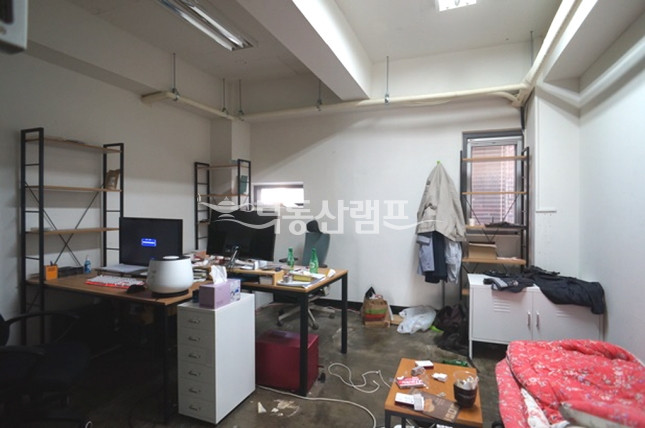 서울 강남구 신사동 동우빌딩동 ★ 압구정역 역세권 인테리어 잘된 사무실 ★ 월세 매물번호 12120 사진 4
