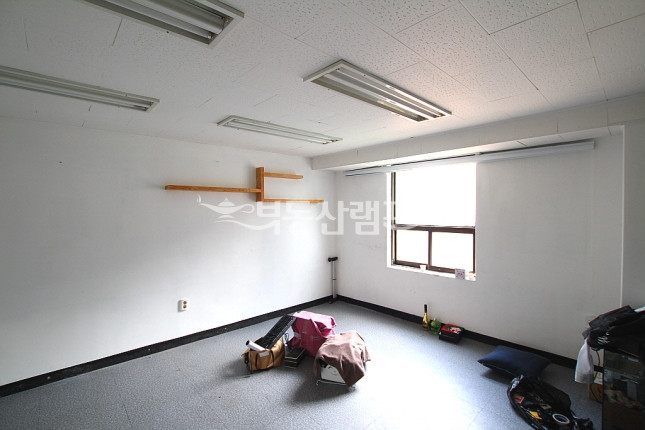 서울 강남구 역삼동 아림빌딩동 ★ 글라스 3룸 사무실 ★ 월세 매물번호 12128 사진 2