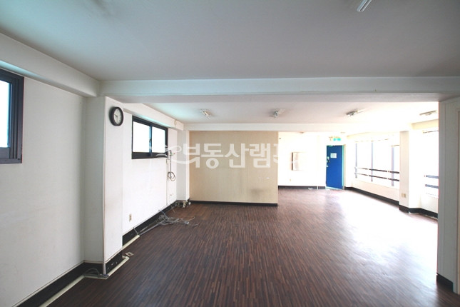 서울 강남구 논현동 하림동 ★깔끔하하고 저렴한 사무실 ★ 월세 매물번호 12206 사진 4