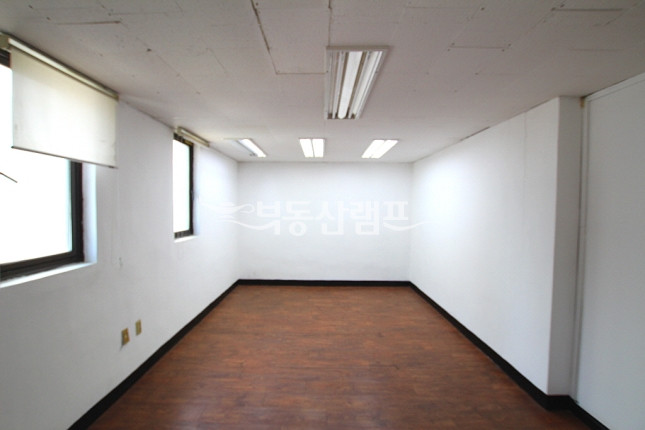 서울 서초구 양재동 유남빌딩동 ★ 저렴하고 넓은 사무실 ★ 월세 매물번호 12223 사진 5