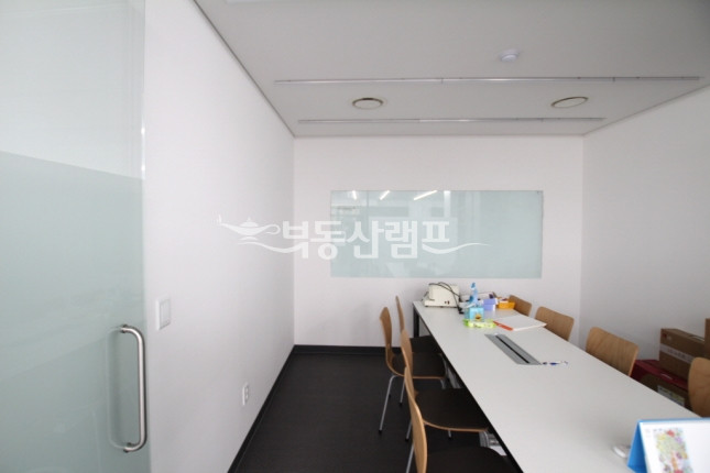 서울 강남구 청담동 은혜빌딩동 ★ 글라스 4룸 인테리어 사무실 ★ 월세 매물번호 12255 사진 8