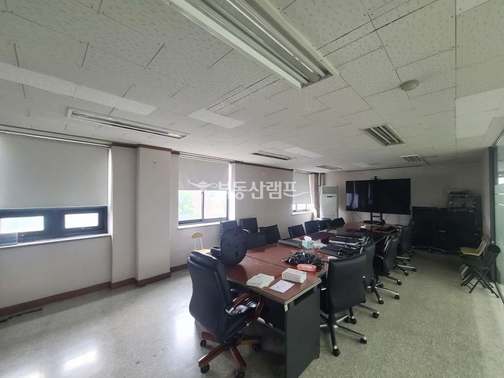 서울 강남구 신사동 압구정 초역세권 주차아주편리한 사무실 월세 매물번호 10071 사진 6