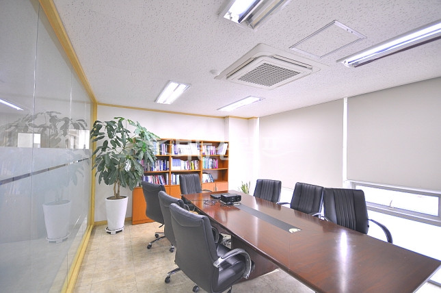 서울 강남구 역삼동 지희빌딩동 ★ 강남역 인근 대로변 사무실 ★ 월세 매물번호 12399 사진 7