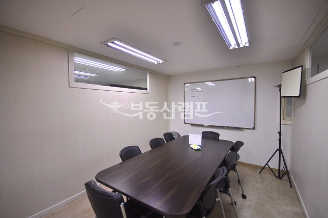 서울 강남구 논현동 ★ 도산대로변 A급 인테리어 사무실 ★ 월세 매물번호 12538 사진 4