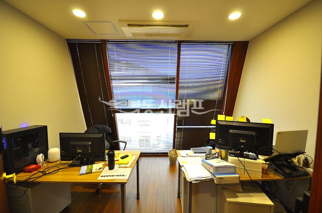 서울 강남구 신사동 ★ 압구정역 인근 내외관 깔끔한사무실 ★ 월세 매물번호 12540 사진 5