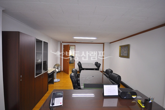 서울 서초구 양재동 ★ 강남대로 이면 저렴한 사무실 ★ 월세 매물번호 12541 사진 10