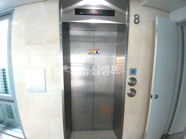 서울 강남구 역삼동 녹명빌딩동 ★ 국기원 사거리 대형빌딩 사무실 ★ 월세 매물번호 12651 사진 4