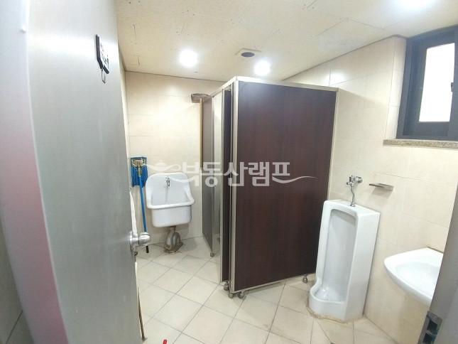 서울 강남구 삼성동 조영빌딩동 ★블랙대리석 바닥 S급 인테리어 사무실★ 월세 매물번호 12675 사진 9