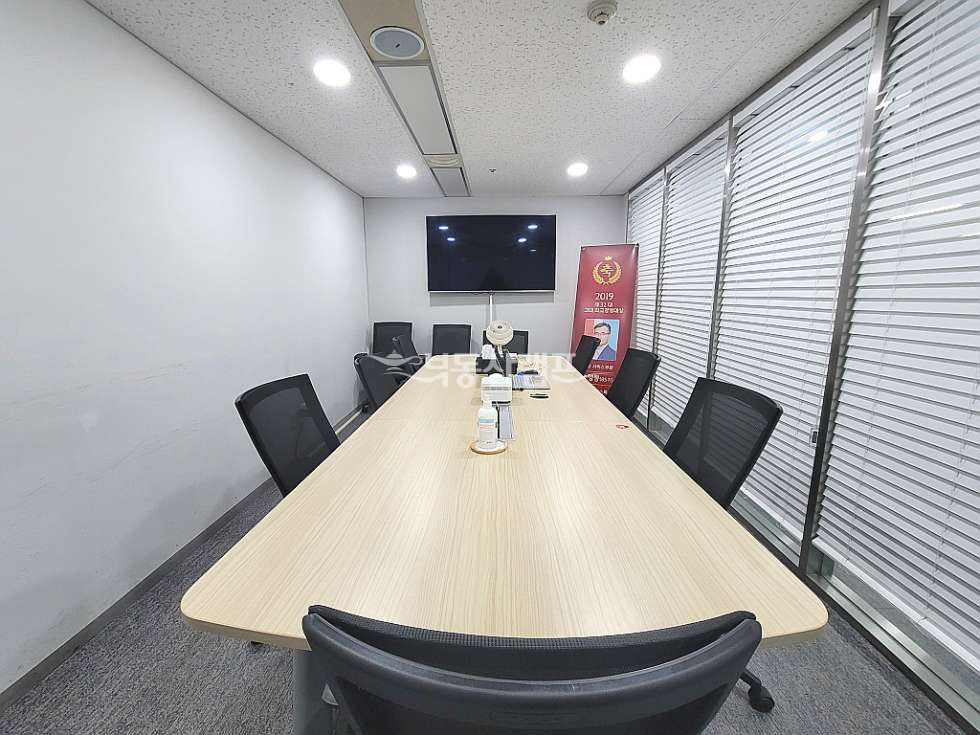 서울 강남구 대치동 깔끔하고 실용적인 사무실 월세 매물번호 10099 사진 3