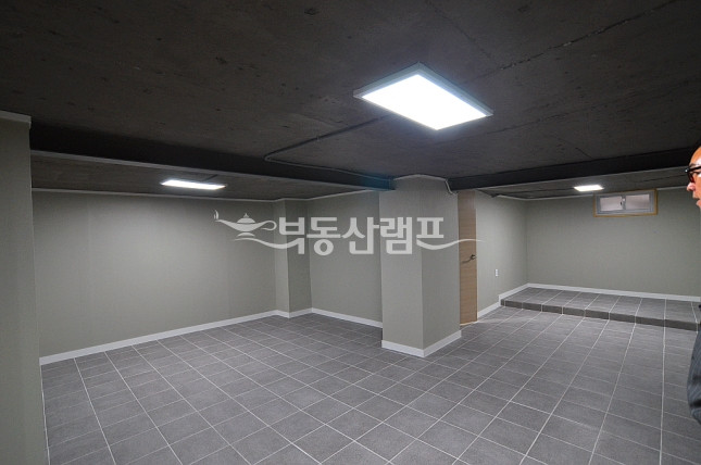 서울 강남구 청담동 ♥정원좋은 지하1층~2층 넓은 주택형 사옥 월세 매물번호 12903 사진 8