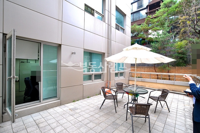 서울 강남구 논현동 ♥초역세권 넓은 2층 전층 단독 사용 사무실 월세 매물번호 12921 사진 9