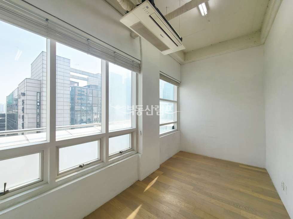서울 강남구 대치동 삼성역 초역세권 대로 이면 노출디자인 사무실임대 월세 매물번호 10109 사진 6