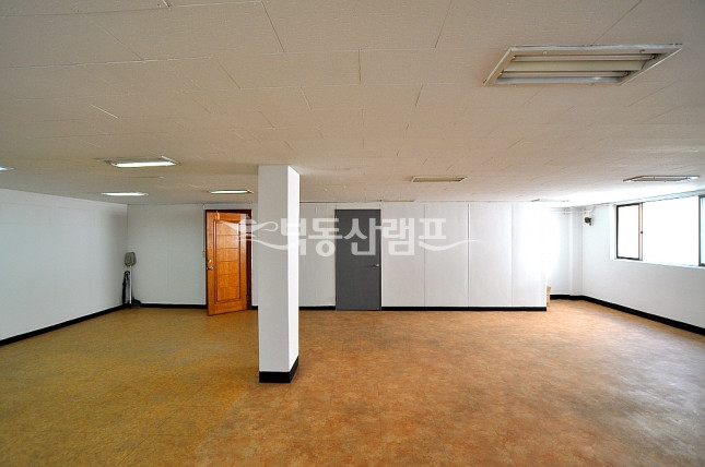 서울 강남구 논현동 ♥역세권 가성비 좋은 2층 전층 단독 사용 사무실 월세 매물번호 12971 사진 4