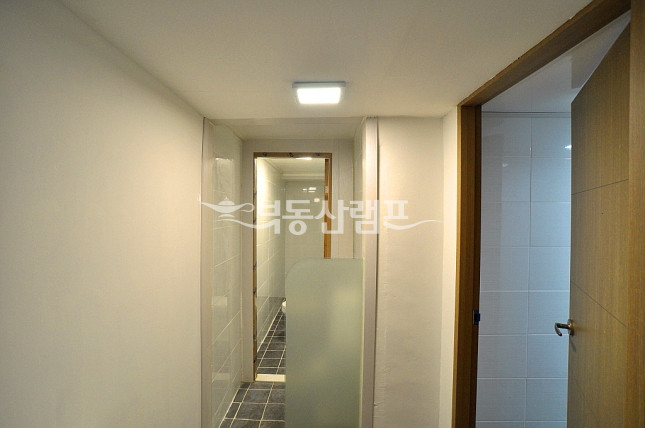 서울 강남구 논현동 ♥대로변 초역세권 다용도 사무실 월세 매물번호 12985 사진 7