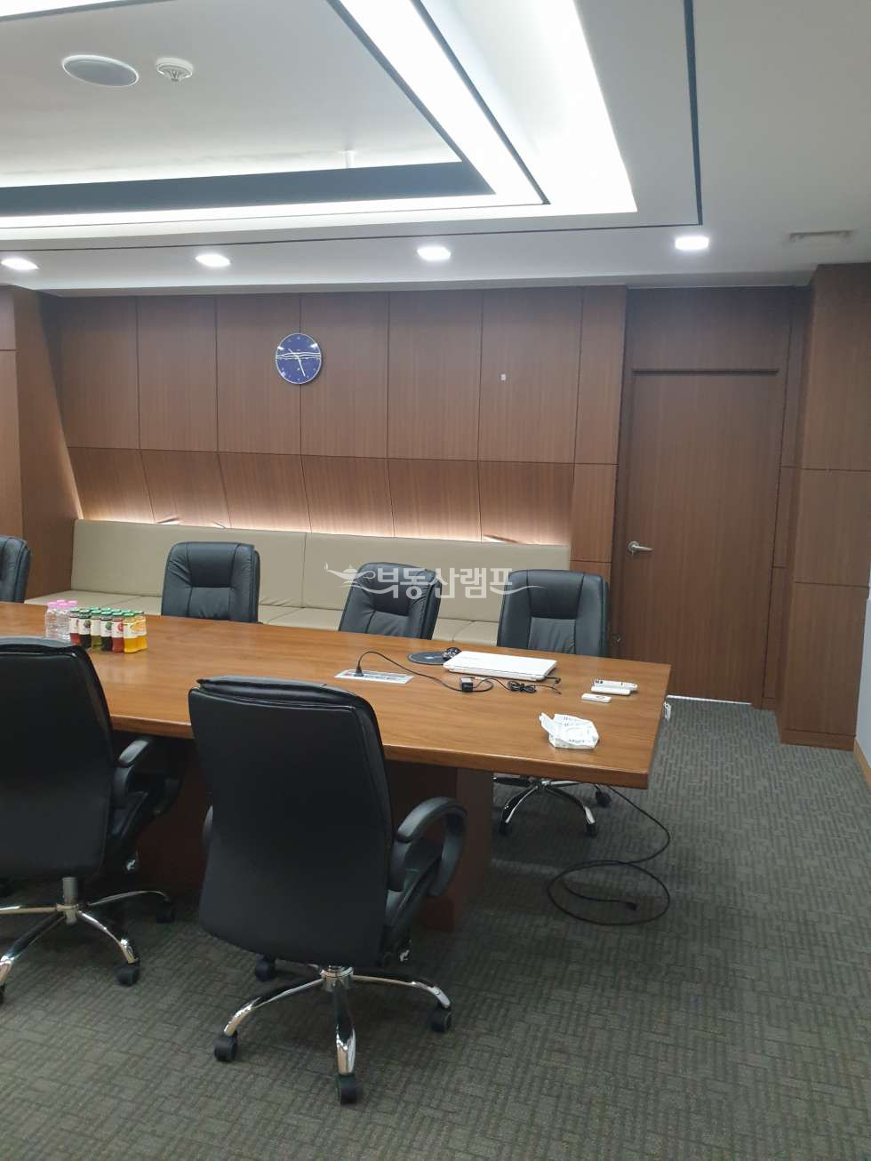 서울 강남구 역삼동 역삼역 출구앞 대로변 대형사무실 월세 매물번호 10115 사진 10