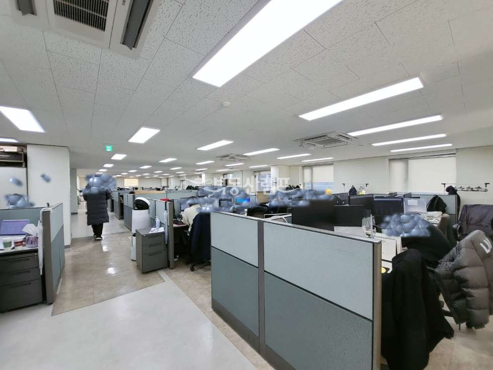 서울 강남구 대치동 삼성역 도보5분 가성비굿 깔끔한 인테리어 대형사무실 월세 매물번호 10123 사진 2