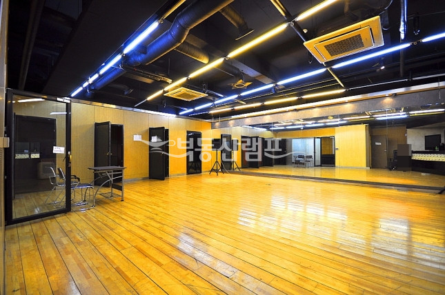 서울 강남구 청담동 ♥인테리어 룸 다좋은 전층단독 사무실 월세 매물번호 13253 사진 6
