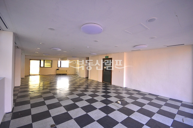 서울 강남구 논현동 ♥역세권 5층전체단독 대로변 사무실 월세 매물번호 13287 사진 4