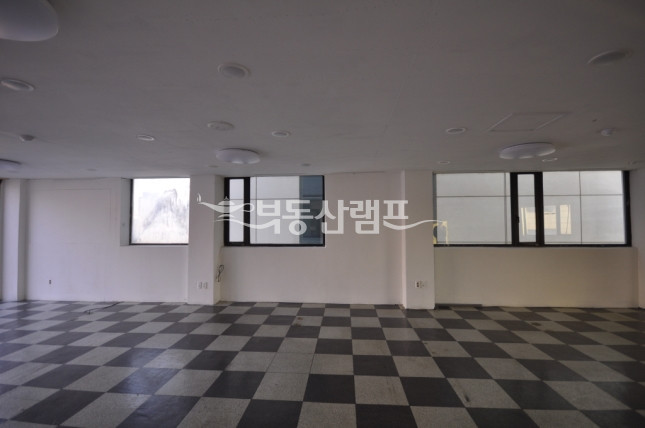 서울 강남구 논현동 ♥역세권 5층전체단독 대로변 사무실 월세 매물번호 13287 사진 9