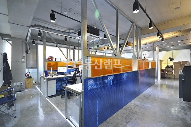 서울 강남구 역삼동 ● 테헤란로 이면 수려한 노출컨크리트컨셉 월세 매물번호 13397 사진 8