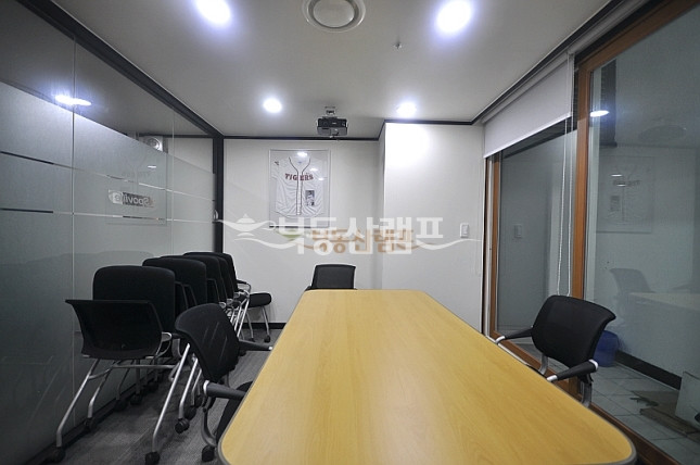 서울 강남구 역삼동 ● 역삼동 깔끔한 통임대 사옥 월세 매물번호 13404 사진 8