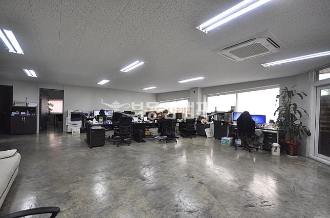 서울 강남구 논현동 ● 반짝반짝 깔끔합니다 월세 매물번호 13501 사진 3