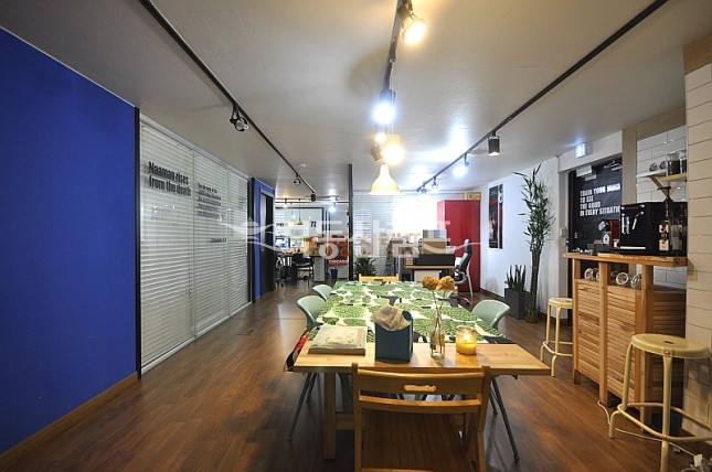 서울 강남구 논현동 ● 초역세권 상큼한 사무실 월세 매물번호 13504 사진 1