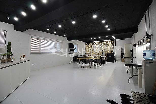 서울 서초구 서초동 ☎☏주방시설+완벽한 인테리어 월세 매물번호 13625 사진 4