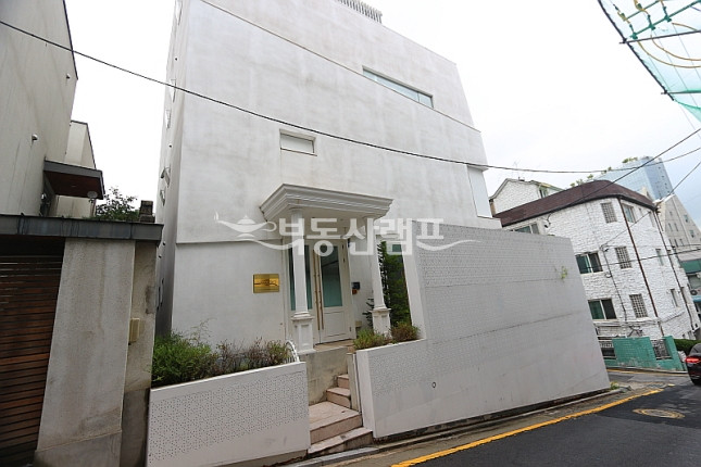 서울 강남구 청담동 ☎☏청담동 저렴한 단독사옥 월세 매물번호 13676 사진 1
