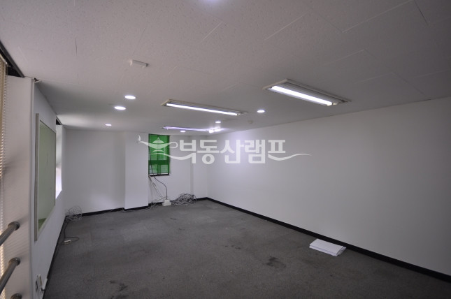 서울 강남구 삼성동 깔끔하고 저렴한 사무실 월세 매물번호 13873 사진 2
