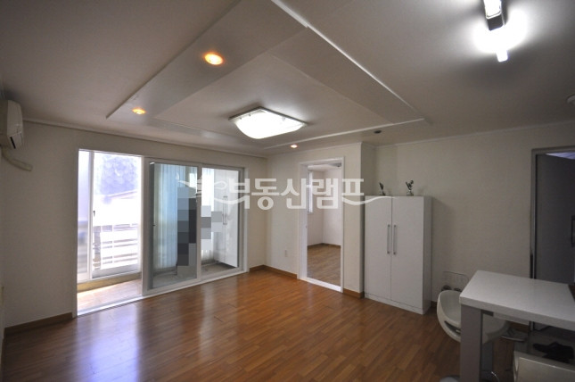 서울 강남구 신사동 깔끔한 주택형 사무실임대 월세 매물번호 13974 사진 5