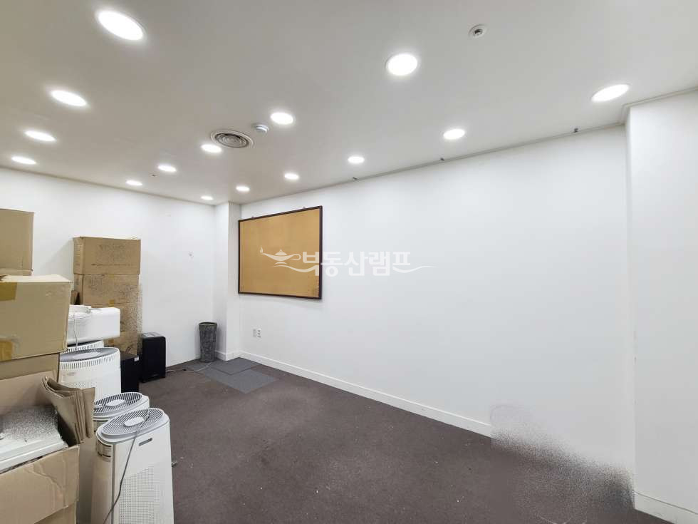 서울 강남구 역삼동 초역세권 대로 이면 월세 매물번호 10232 사진 5