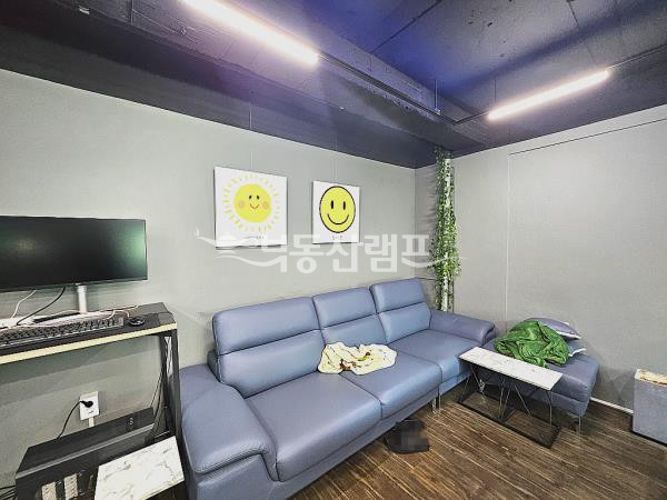 서울 서초구 양재동 양재천 카페거리 소규모 인테리어 사무실 월세 매물번호 14424 사진 2
