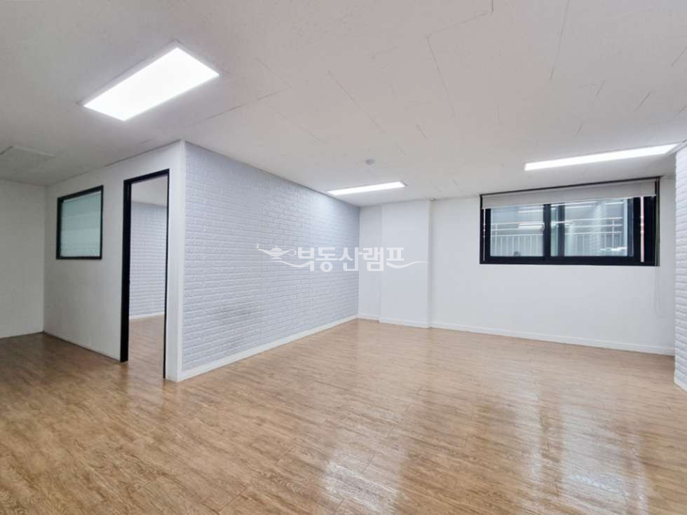 서울 강남구 논현동 논현역, 학동역 더블역세권 깨끗한 강남 소형 사무실임대 월세 매물번호 14510 사진 1