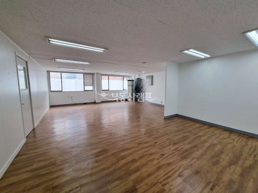 서울 강남구 역삼동 선정릉역 초역세권 룸2 인테리어 사무실 월세 매물번호 10297 사진 2