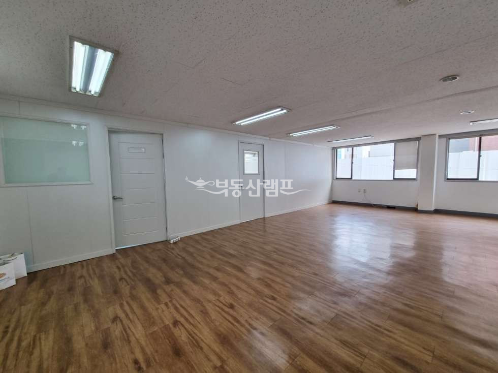 서울 강남구 역삼동 선정릉역 초역세권 룸2 인테리어 사무실 월세 매물번호 10297 사진 4