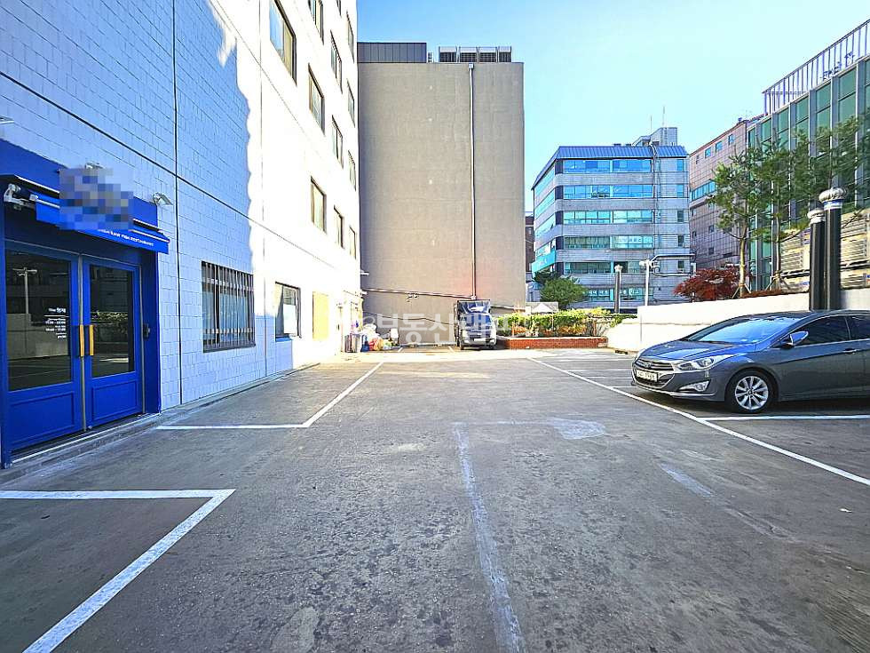 서울 강남구 논현동 ❤ 논현역 초역세권 대로변 인테리어 최상 소규모 사무실 월세 매물번호 14678 사진 7