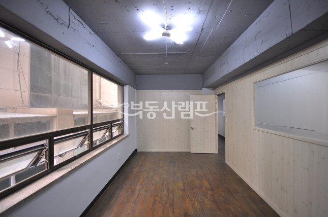 서울 강남구 역삼동 테헤란로 이면... 월세 매물번호 13802 사진 7