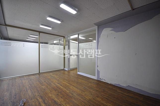 서울 강남구 신사동 ● 채광 짱 ~~ 월세 매물번호 13884 사진 7
