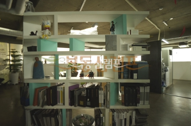 서울 서초구 양재동 ★☆사거리 대로변 노출+에폭시+유리룸 월세 매물번호 14205 사진 3