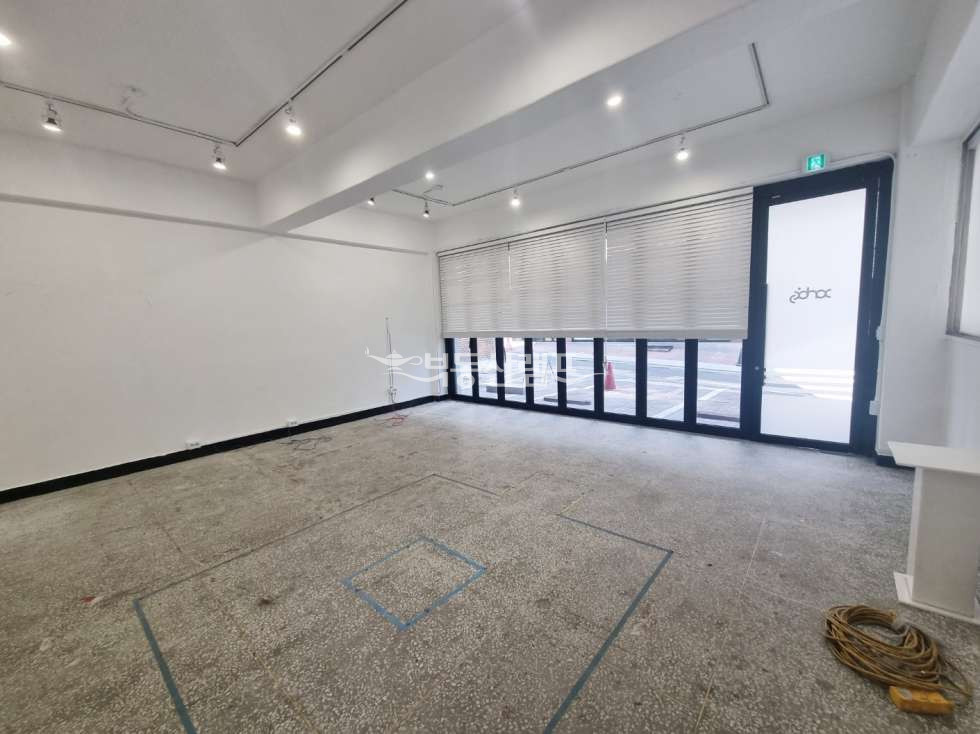서울 강남구 역삼동 역삼역5분 전면노출좋은 1층 사무실 월세 매물번호 10333 사진 4