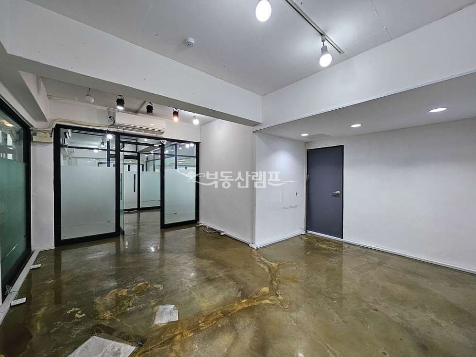 서울 강남구 논현동 강남구청역 룸5개 인테리어A 단독 사무실 월세 매물번호 14885 사진 6