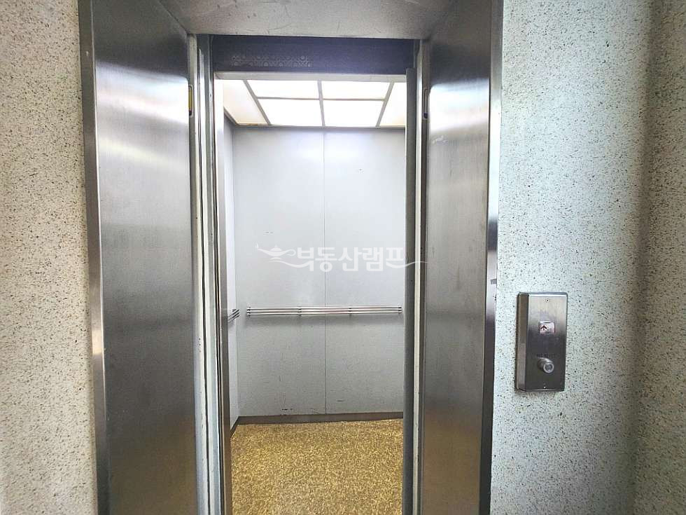 서울 강남구 역삼동 역삼동 상록회관이면 룸4 인테리어 사무실 월세 매물번호 14896 사진 6
